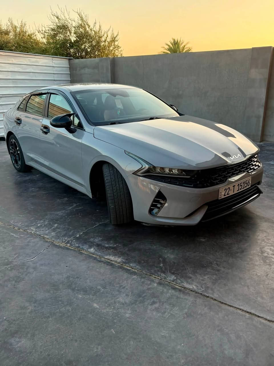 السلام عليكم
K5 GT موديل 2023
فول مواصفات عدا البنوراما رقم اربيل محرك 1600تيربو سياره نضيفه وجاهزه مابيها اي نقص سونار مع المنشور 
حادثها من امريكا او هنا جوه قبق البانزين شخط صغير وكحلته موضح بل صوره غير هاي مابيها جاهزه مابيها اي نقص  الاستفسار الاتصال على ***********
***********
