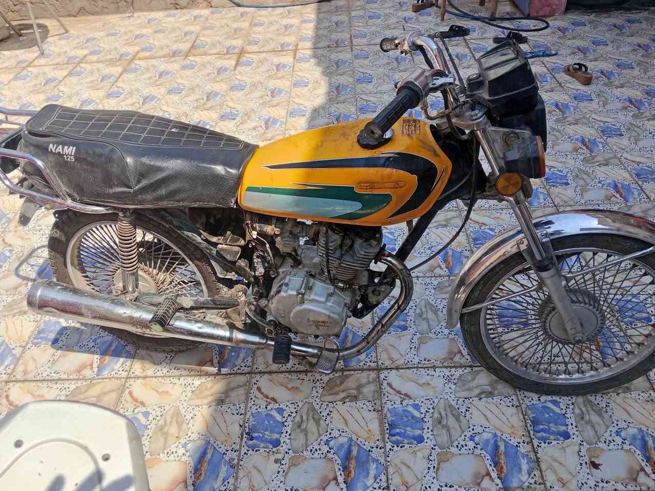 سلام عليكم دراجه 4كير كلك كلك كلك عوزها ترتيبات كهربائ شغاله سعر400وبيها مجال  عوان كوت حي جهاد 
متواجد ع خاص ***********
