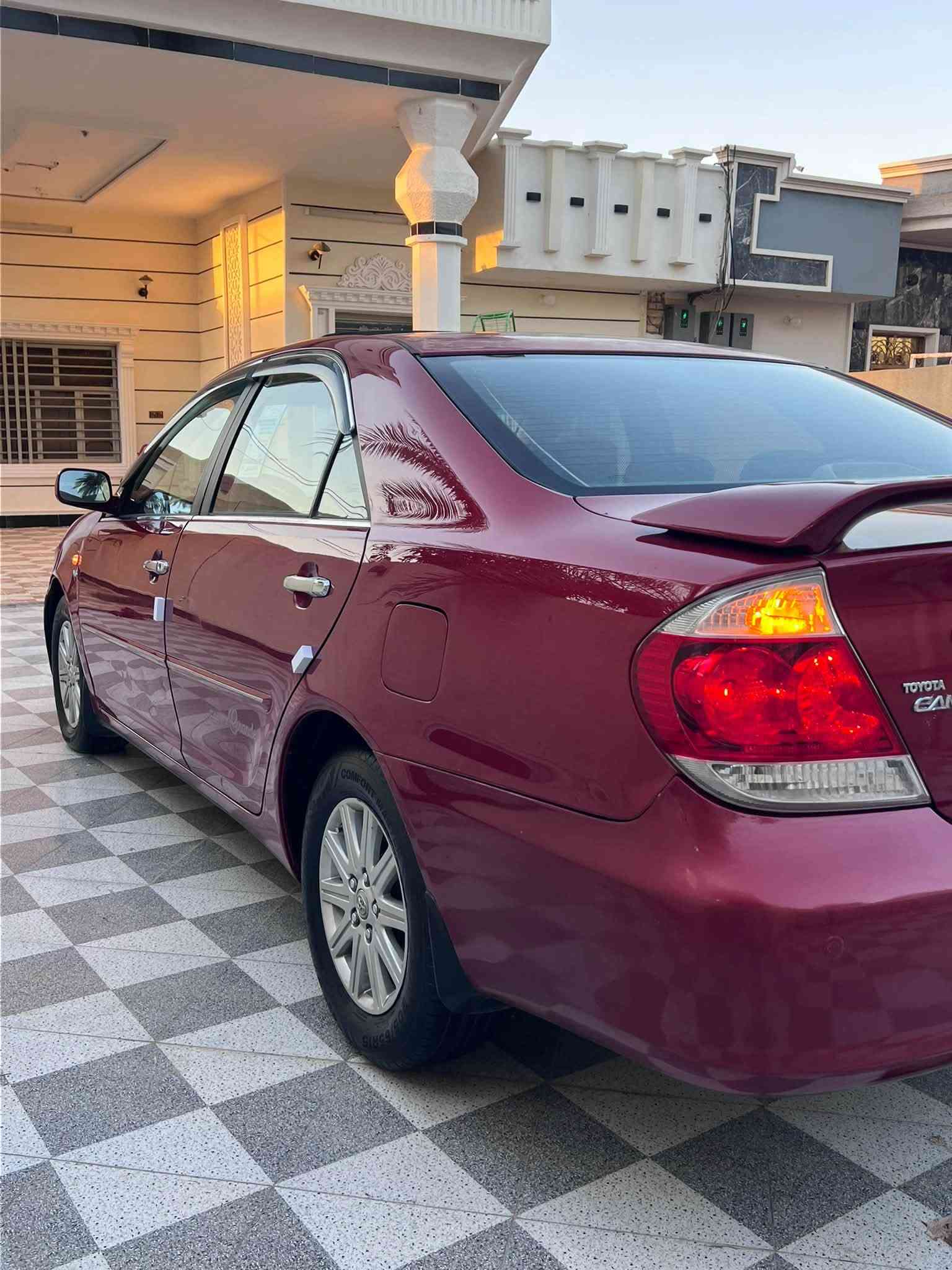السلام عليكم جميعاً 

🚘 تويوتا كامري خليجي موديل 2005
🔹 رقم سليمانية دولي
🔹 بسمي
🔹 محرك 6 سلندر
🔹 فول مواصفات كراند
🔹 فتحة سقف
🔹 داخل صاج
🔹 تبريد بيانو 🎹
🔹 كشنات جلد وكهرباء
🔹 قطعتين تبريد
🔹 حساس خلفي
🔹 بردة أصلية
🔹 كير ومحرك مكفولات
🔹 بيها هواية مواصفات
🎨 بيها صبغ قطعتين أثر جراد

🚗 السيارة جاهزة

📍 العنوان: صلاح الدين / بلد
📞 الاتصال: ***********
