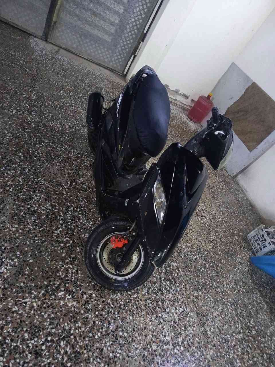 طافية • ماعرف شبيهة • بغداد الامين