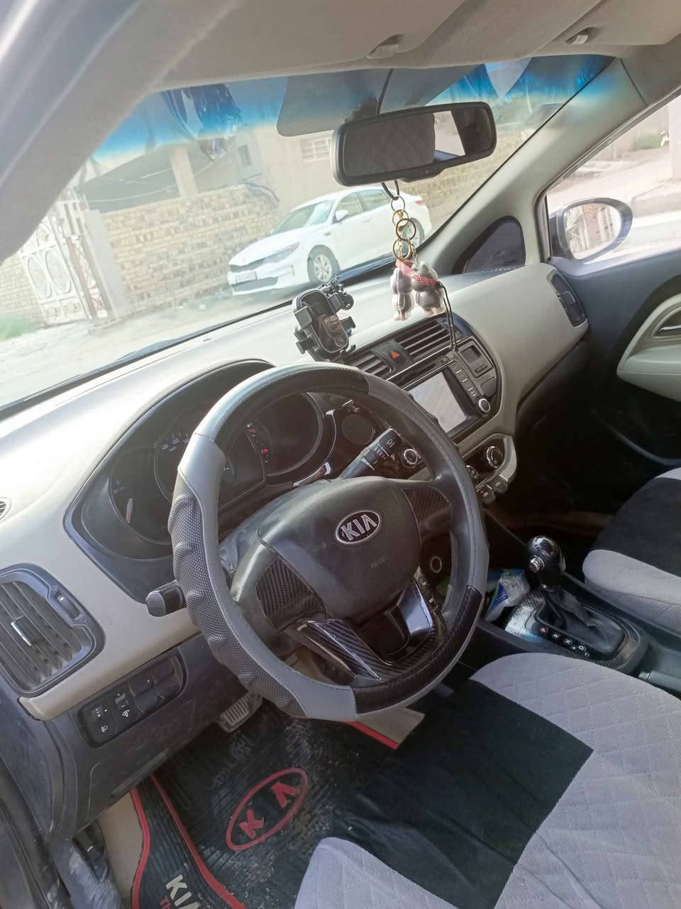 كيا ريو • ٢٠١٥ • رقم بغداد