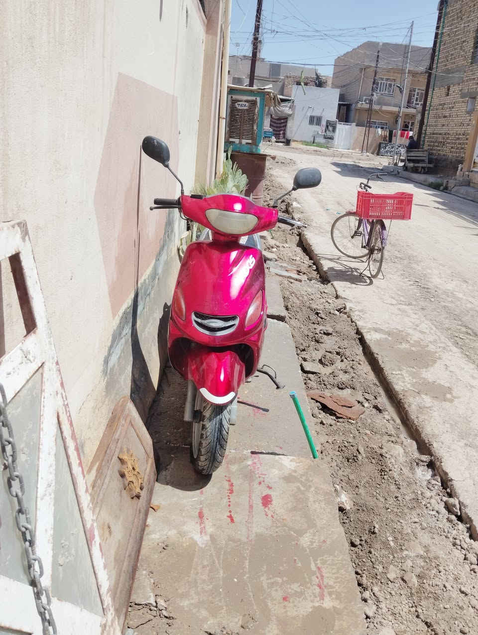دراجه اكزز مكفوله سلف هندر للبيع عنوان بابل جسر ثوره ***********
