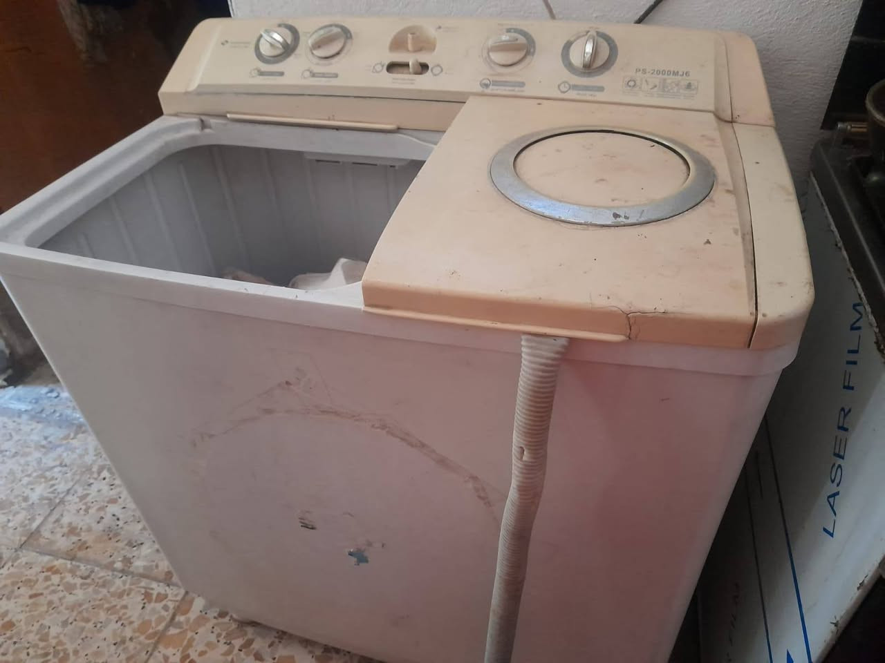 طغم ب 300
مبرده ب 50
كاونتر ب300
غساله ب50
بغداد مدينة الصدر قطاع 13 شارع 
مكلف بالنشر بيهم مجال قليل جدا 
اتصل غير متواجد بالفيس والتواصل 
***********
