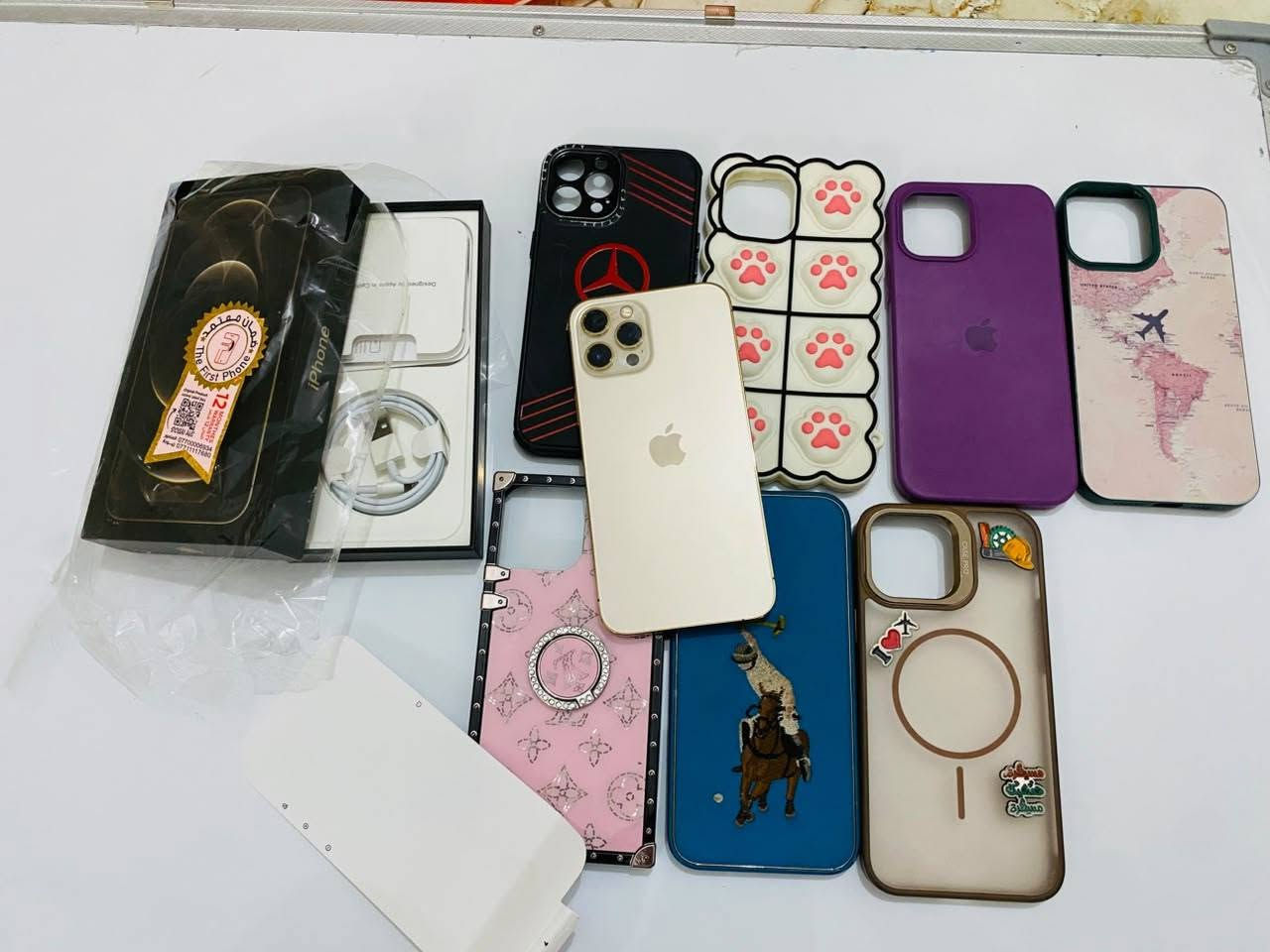 ايفون 12 برو ماكس • قطعتين • بطاريات ٧٦/٧٥