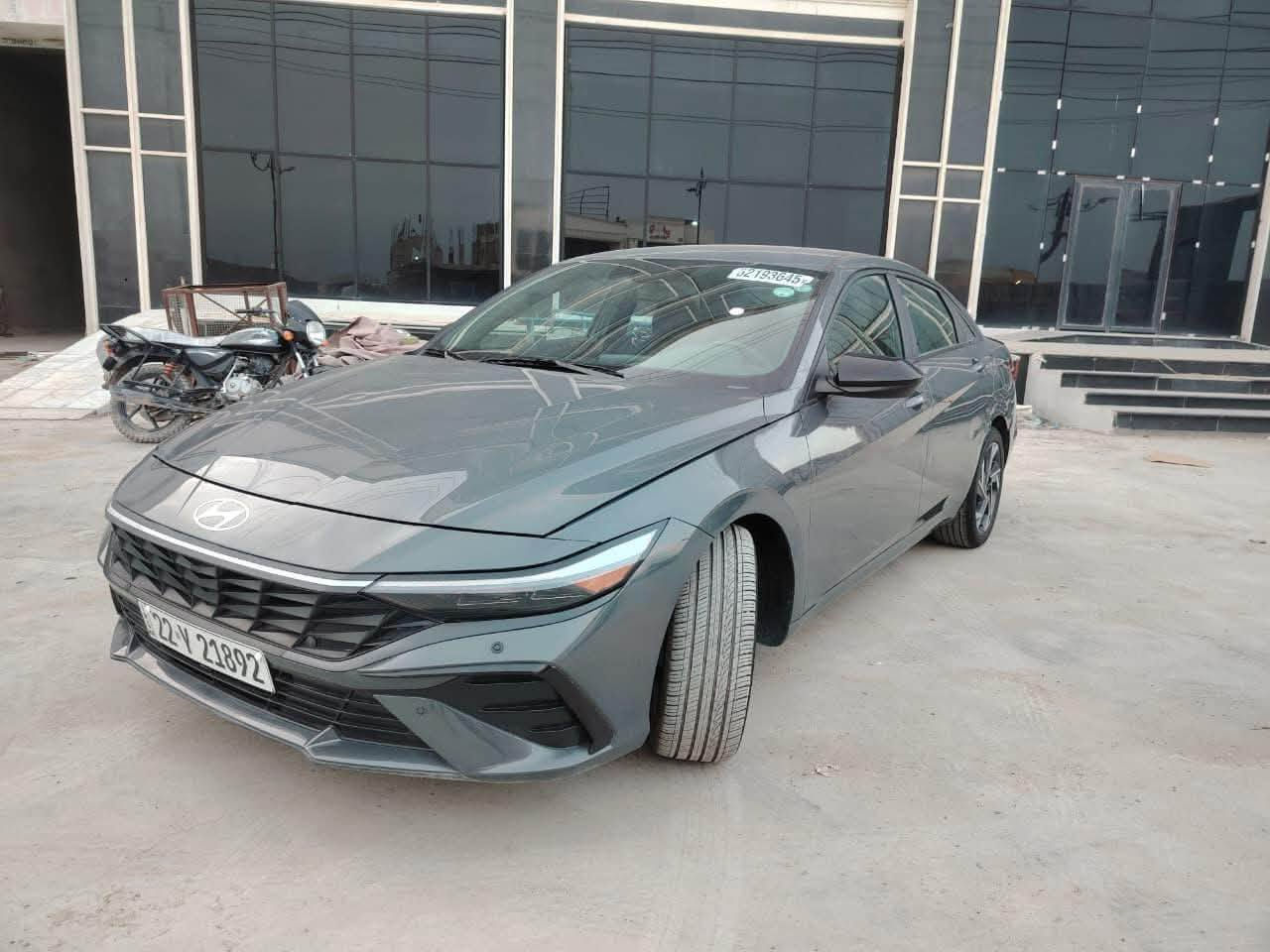 سلام عليكم 

النترا موديل 2025✨
رقم اربيل سنويه باسمي 
بيه صندوك ودعاميه خلفيه مبدل 
دعاميه اماميه ابدله 
كل السياره بدون ايرباك 
بصمه وسويجات ثنين 
محرك 1.6 
ماشيه ١٤ كيلو
السيارة نضيفة كلش تجي وتشوف صور الحادث موجودة داخل المنشور 
السعر 160 وبيهة مجال 
*********** اتصل وتدلل
