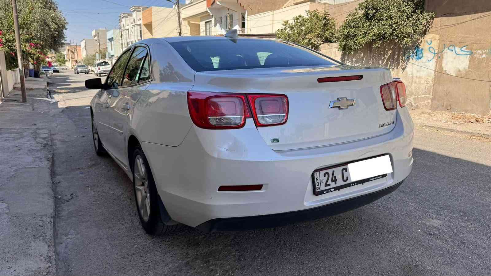 مالیبو ٢٠١٦

سیارە حلو بدون نواقص

١٥٥ الف کیلو حقیقی ماشی

گیر و محرک بشرط ١٠٠٪

مواصفات، سلاید و شغال و شاشە قاصە ق کامیرة

بونید و چملغ تبدیل بلادی

سعر ٩٥$

مکان السیارة اربیل

mobile: ***********
