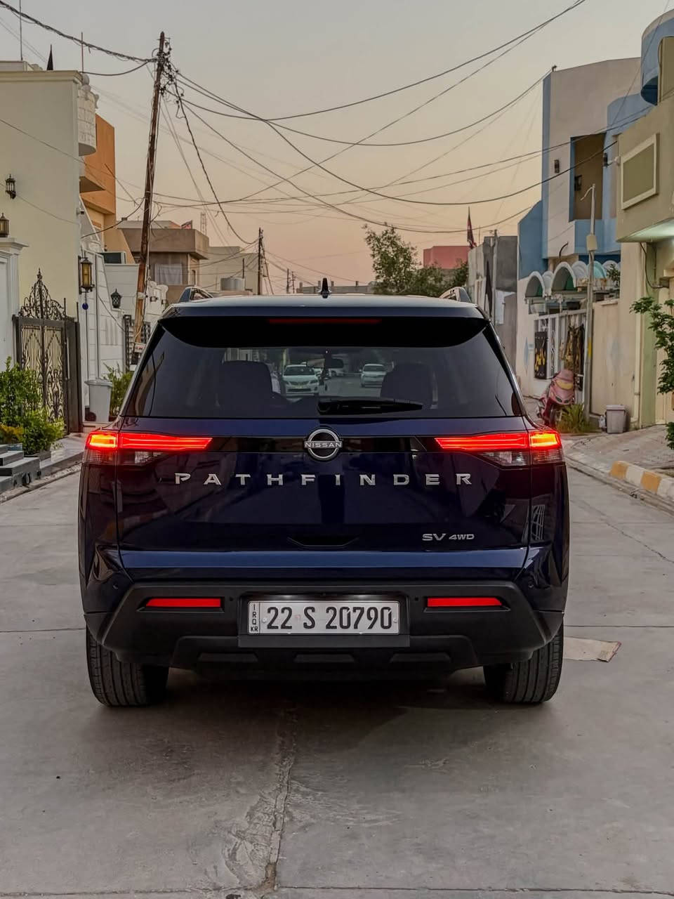 للبيع   السعر 245 ورقه سعرر مناسب جداا
نيسان پاتفندر 2023 مكينه V6 3.5L
ماشي 65 الف ميل 
مواصفات SV 
فورويل المرغوب
رادار 
كشن كهرباء+كشن تدفئه
كير شفت
اوتو هولد 
بصمه شغال
تاخم تاير جديد سياره شبه كلين بدون ارباك و بدون دواخل بدون صبح فقط جامرلغ سكن مبدل بلادي نفس لون سياره باسمي و سياره جديده مال بيت  ابيع و اراوس حسب قناعة 
صور حادث موجوب جوه👇🏼
 عنوان ; كركوك/طوزخورماتو
للاستفسار الرقم ***********
