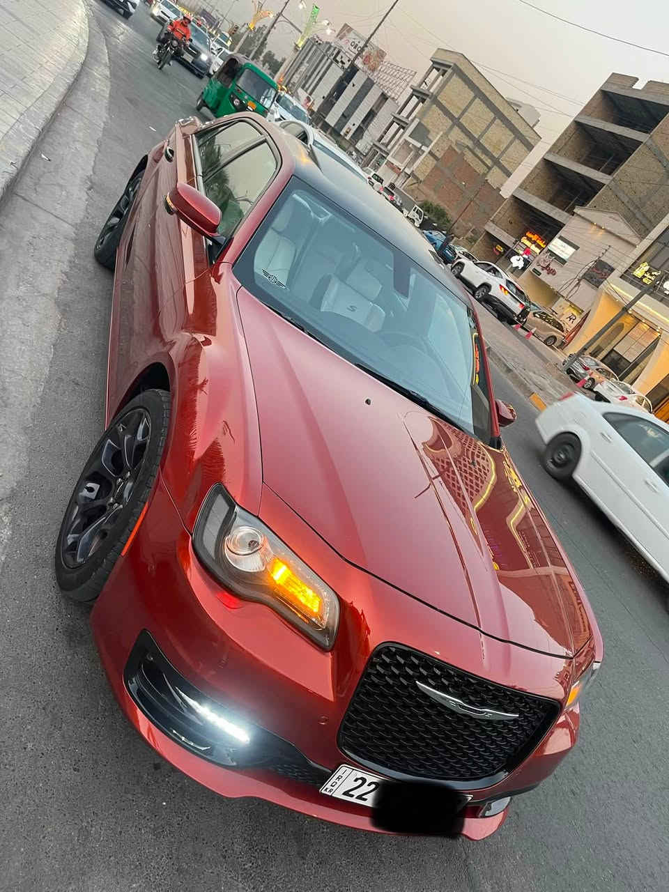 سلام عليكم للبيع كرايسلر اوباما 2021 S خليجي وكالة هارلم رقم اربيل بسمي سنوية 2031 ماشية 61 الف كيلو متر مواصفاتها فول 1/1 بجم عريض محرك( 3600)  حساسات امامي خلفي بلراما اشاير بلمري بردة خلفية متحركة كشنات خلفية تدفئة كشنات امامية حضن تدفئة تبريد تدفئة استرين شاشة كامرة كشنات كهرباء كشن ذاكرة لايت زنون بلاد ستيرن كهرباء وباقي المواصفات معروفة السيارة مكفولة كفالة عامة عدا صبغ اقل من شبر بجاملغ الامامي وبيها تكحيل كارت بحافة البلراما اثر تقشير السعر (288$) قفل عنوان بغداد ***********
