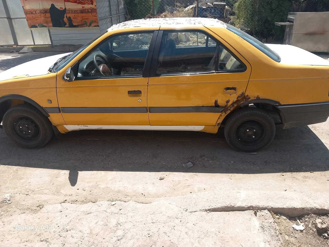 سلام عليكم بيجو روى موديل 9 مصفره هيئة وغرامات بسمي تحويل مباشر  تبريد شغال سياره مال شغل مناسبه تفاصيلها بل فديو السعر 20 بيها مجال مكان بغداد جكوك قرب الكاظمية ***********واتساب

نص مكتوب في الصور:
- Galaxy A13