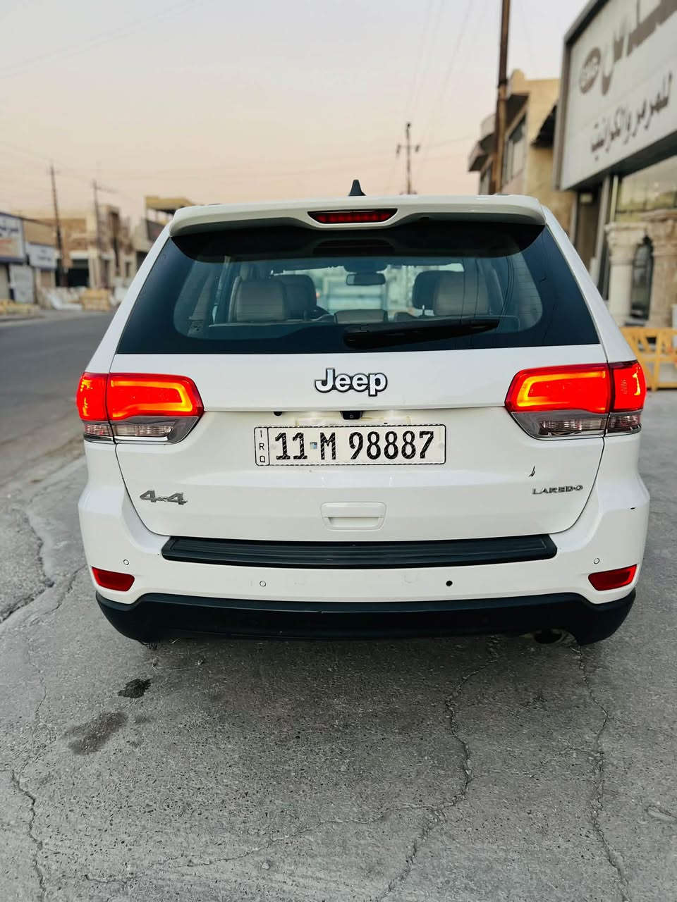 جيب لاريدو ٢٠١٦ وارد أمريكي بدون حادث فقط شبر بل جنطه باقي سيارة كفالة عامة بيع مستعجل ١٦٨ وبيه مجال كلش بسيط مكينة وكير وتبريد وكهربائيات وصدر كلشي مكفول بيه *********** العنوان بغداد بلديات
