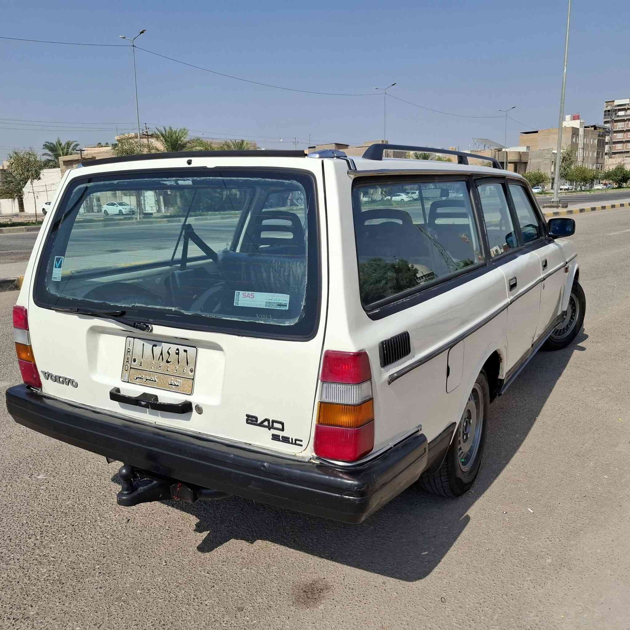 للبيع فالفو مديل ١٩٩١  السعر ٤٧ 
رقم نجف الماني مداور ثاني يوم 
 مكينه وكير ونجي 
تبريد شغال منظومه جديده شادها
 تايرات جدد مع السبير
حدادية امامي خلفي واكسل جديد
باتري جديد 
كامله من كلشي صبغ عام   
مكاني النجف حي الغري السعر  ٤٧  بيها مجال 
 ***********

