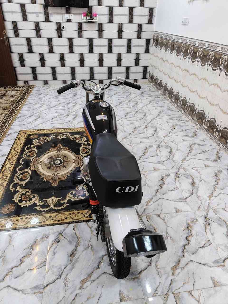 السلام عليكم دراجه للبيع سكنر مديل 27وتمعيره 26دراجه جاهزه مكينه سيجي مكفول ما مفتوحه أوراق سكنر السعر 825وبيهامجال قليل المكان قضاء الشطره رقم الهاتف ***********
