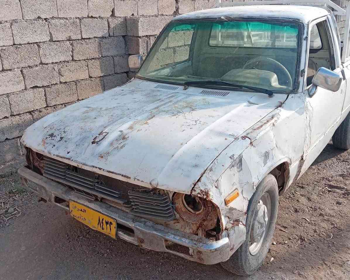 بيك اب 1980 
كير ومحرك واكسل شرط 
بطاقة بنزين سنويه منتهي 2018 
شرط تحويل والغرامات 
استفسار *********** كركوك, العراق
