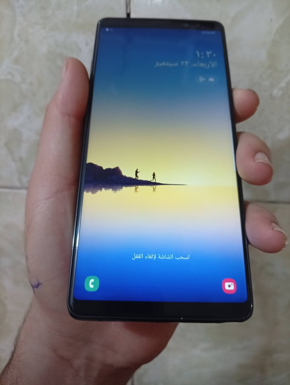 اسلام عليكم اخوان جهاز نون 8نضيف فقط ضهر مكسور مثل ما موضح كله شغال بيع ويرهم مراوس سعره 90الف عنوان بغداد حي اور سبع اقصور ***********
