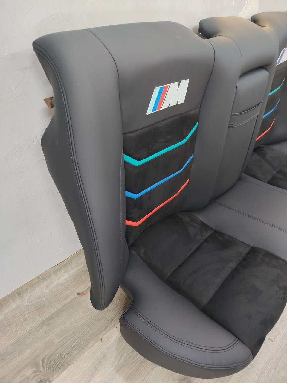السلام عليكم للبيع كشناتBMW500 رياضي بدي قديم جلد وكنتارا عمل درجة أولى السعر 500 الف مكاني بغداد الحرية ***********
