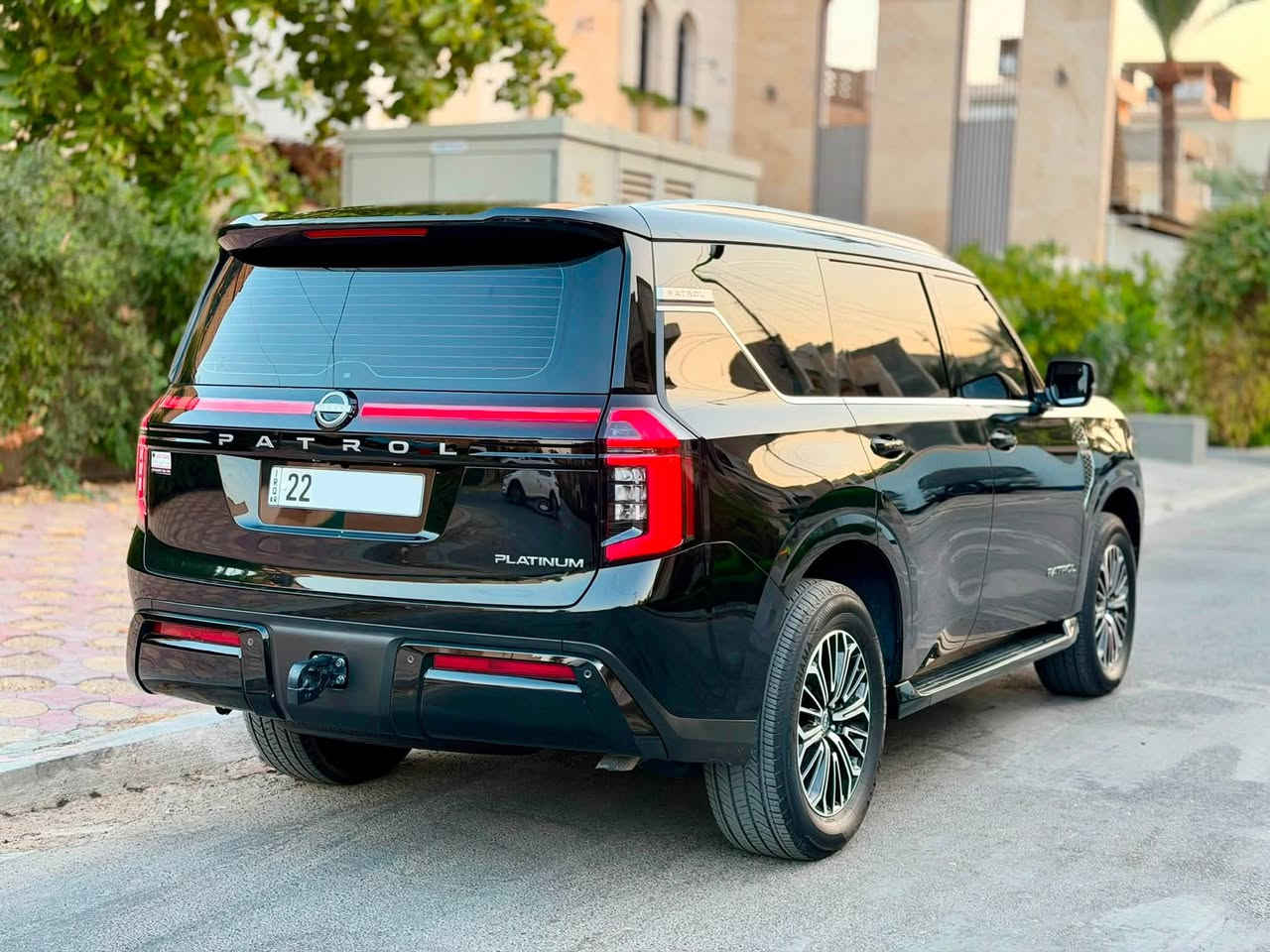 🚘 NISSAN PATROL PLATINUM 2026
✨ المواصفات والتجهيزات:
- 🇯🇵 موديل 2026 — فئة بلاتينيوم
-  محرك 6 سلندر 3.8 لتر تنفس طبيعي
-  الممشى: 16,000 كم
-  داخلية جلد باللون الأحمر
-  مقاعد أمامية مساج
-  تبريد وتدفئة للمقاعد
-  أربع كاميرات 360°
-  سقف بانوراما
-  تشغيل بصمة ودخول ذكي
-  شاشة كبيرة + ملاحة
- 🍎 Apple CarPlay / Android Auto
-  نظام صوت فاخر
-  مثبت سرعة ذكي
- رادار أمامي
- المحافظة على المسار
-  مراقبة النقطة العمياء
-  حساسات أمامية وخلفية
-  باب خلفي كهربائي
-  دفع رباعي مع أوضاع قيادة متعددة

🛡️ الضمان والكفالة:
✅ ضمان سور
✅ كفالة عامة
✅ السيارة تحت الضمان
✅ مغلّفة PPF
✅ السيارة مضللة سنوية
✅ رقم أربيل بأسمي
العنوان:بغداد

رقم:***********
