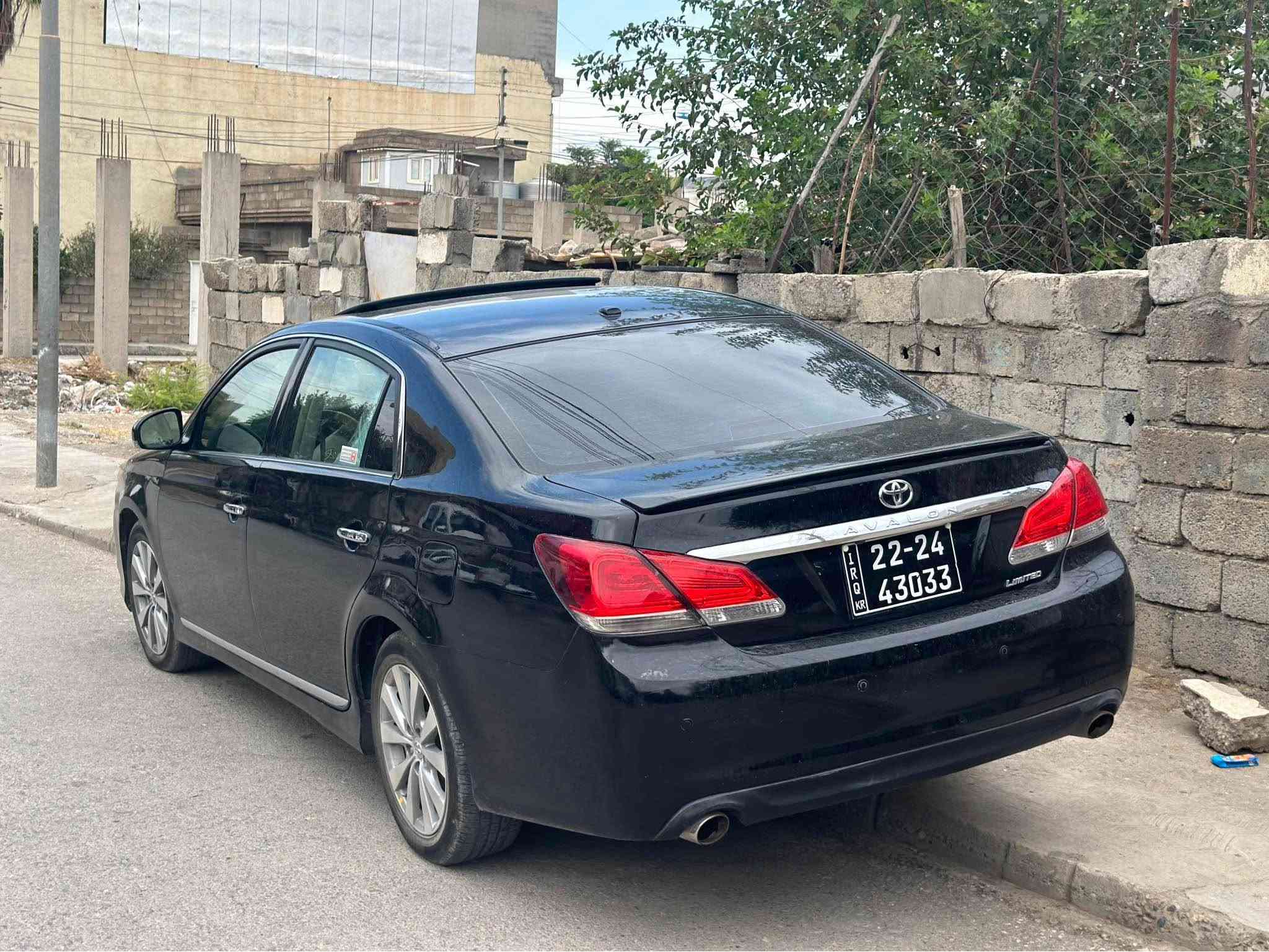 بە ناوی خوای گەورە و میهرەبان 
تۆیۆتا ئەڤەلۆن ٢٠١١ خلیجی فول بەسمە و پەردە و کوشن سارد و گەرم
بێ مەسرەفە  توندو تۆڵە  گێڕ و مەکینە نەکراوەتەوە
- 
دەحم و لێدراو نیە 
شوێن قەڵادزێ
***********
***********

فرۆشتن و گۆڕینەوە بشدار, السليمانية
