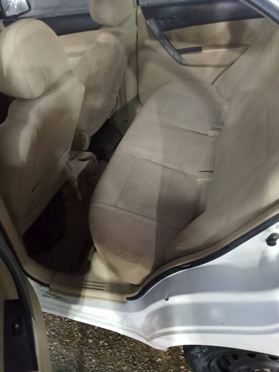 افيو موديل 11 خليجي البيع السياره كفاله من كل حادث بيه بس بارد بلباب وجوه بلدوسات مكفوه من الصبغ سنويه بعده ماصاقطه تدفه وتبريد معرف الفيو بلتبريد مالته تخم تأير شاده جديد السياره حلوه بمعنه الكلمه وجاهزه عله وضع الشركه بعده مكاني كربلاء حي القادسيه وهاذه رقمي للتواصل وانه خادم ***********
