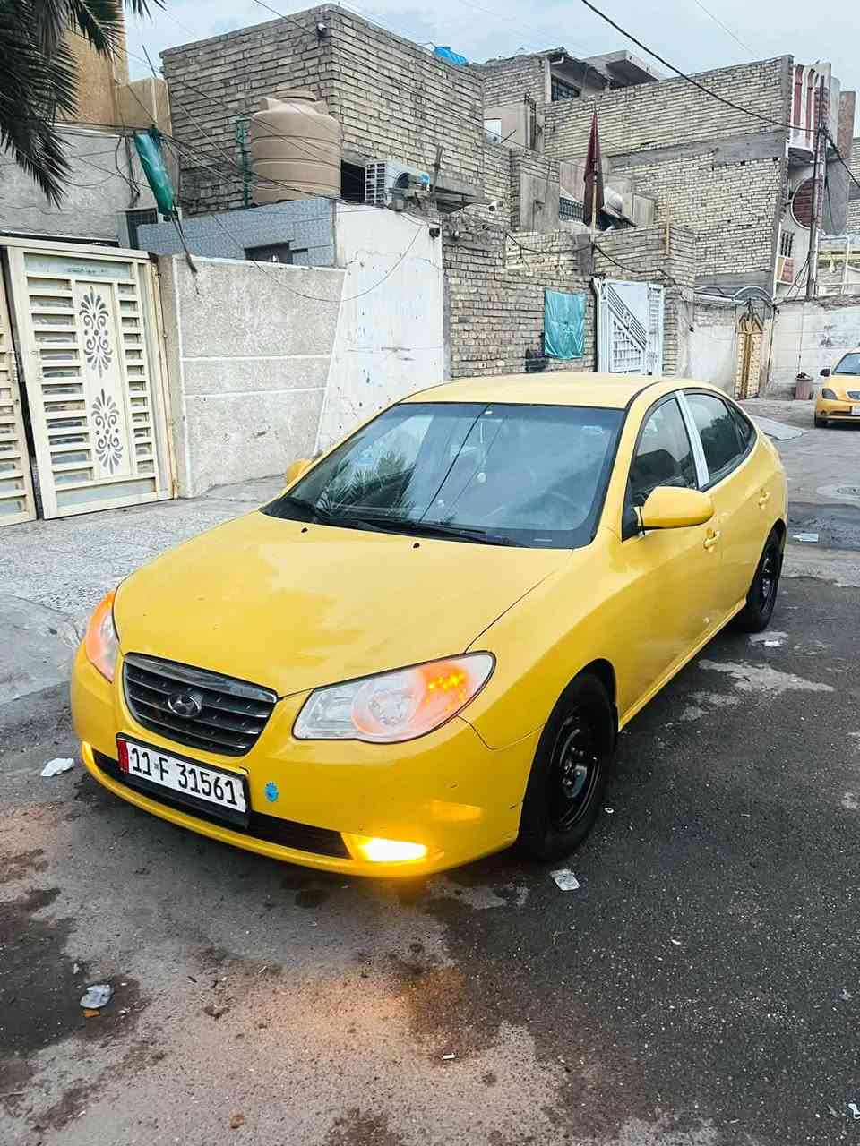 سلام عليكم النترا مقدسه 2008 للبيع كير ومكينه كفاله لكير قبل يومين شاده مال حاويه منضومه تبريد جديده منضومه زنون ليبل واحد عدا البنيد مبدل شاصي لغود تكم حوض كله كفاله وبيها تلحضيات معجون كهربائيات كامله تخم تاير جاهزه مابيها نقص. برغي هيئه مصفره عليها غرامه ٥٠٠ تنزل من سعرها 
السعر 83 وبيها مجال 
للاستفسار ***********
