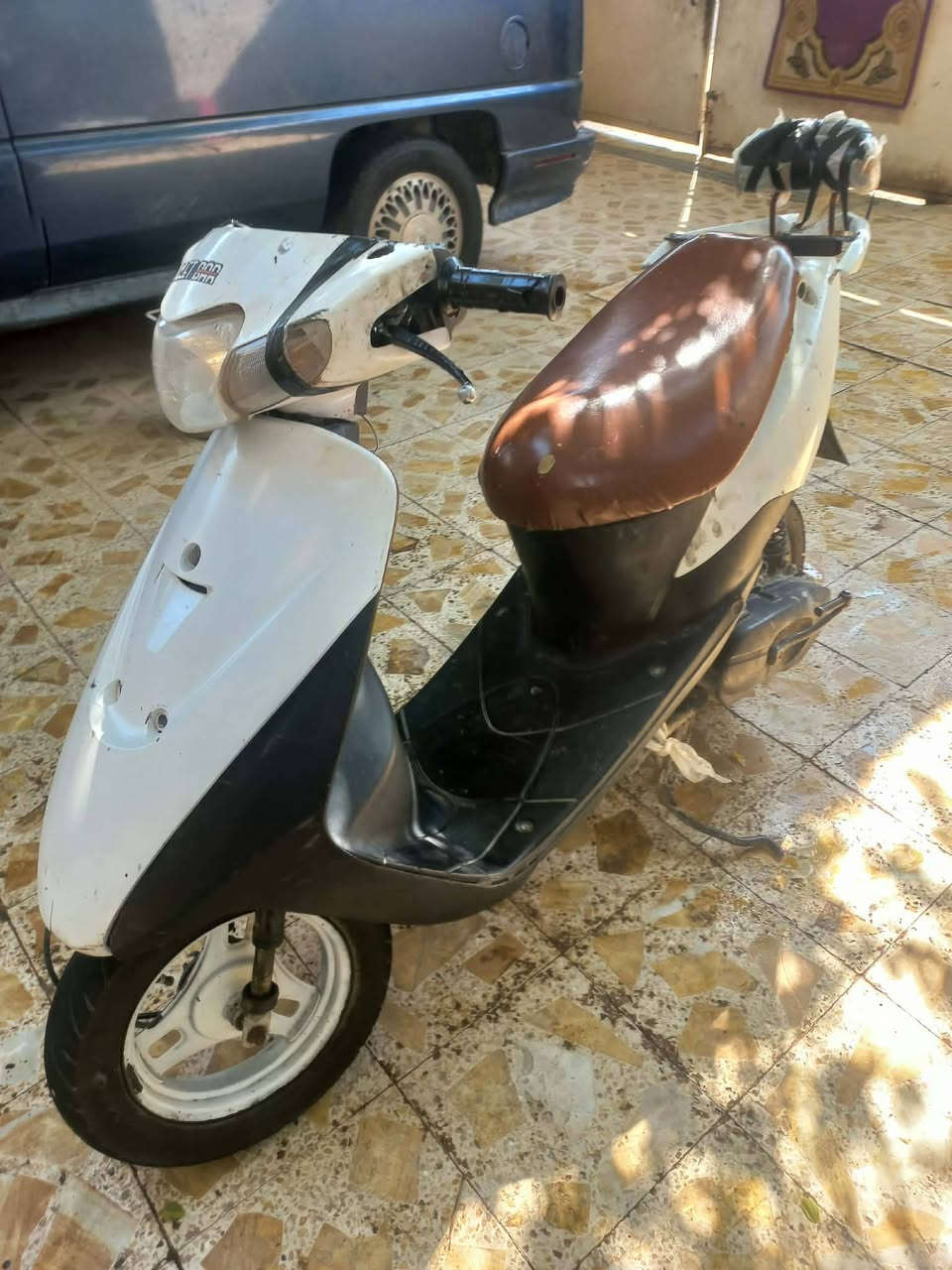 السلام عليكم دراجه للبيع اوراق ساسوكي نظيفه دراجه جاهزه للطلعه السعر 200 وبيها مجال قليل الرقم *********** التواصل خاص بالواتساب
