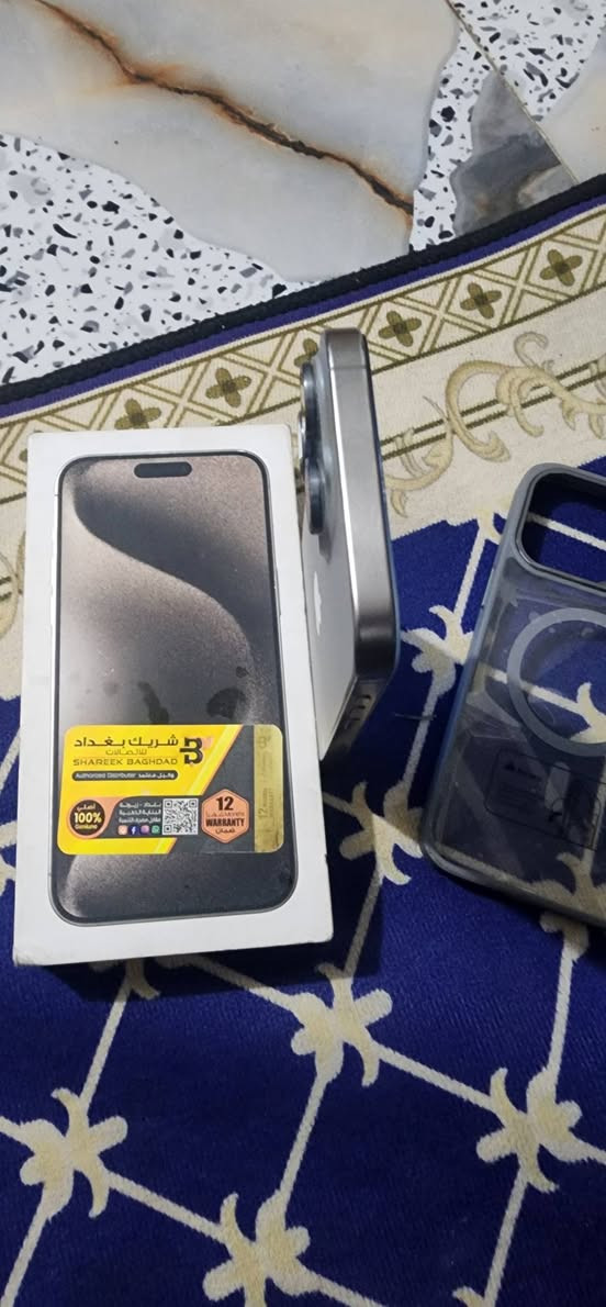 آيفون 15 برو ماكس • ٢٥٦ • نضيف ١٠٠٪