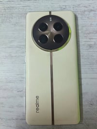 ريلمي ١٢ برو بلس • ٥٠٠٠mAh • ٥٠ ميجابيكسل OIS