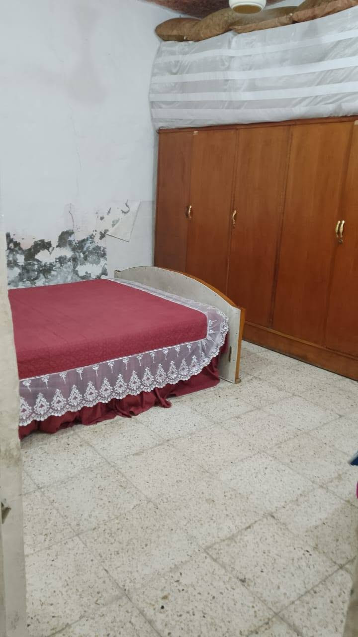 مدينة الصدر قطاع ٢٢ • ١٠٠م • غرفتين