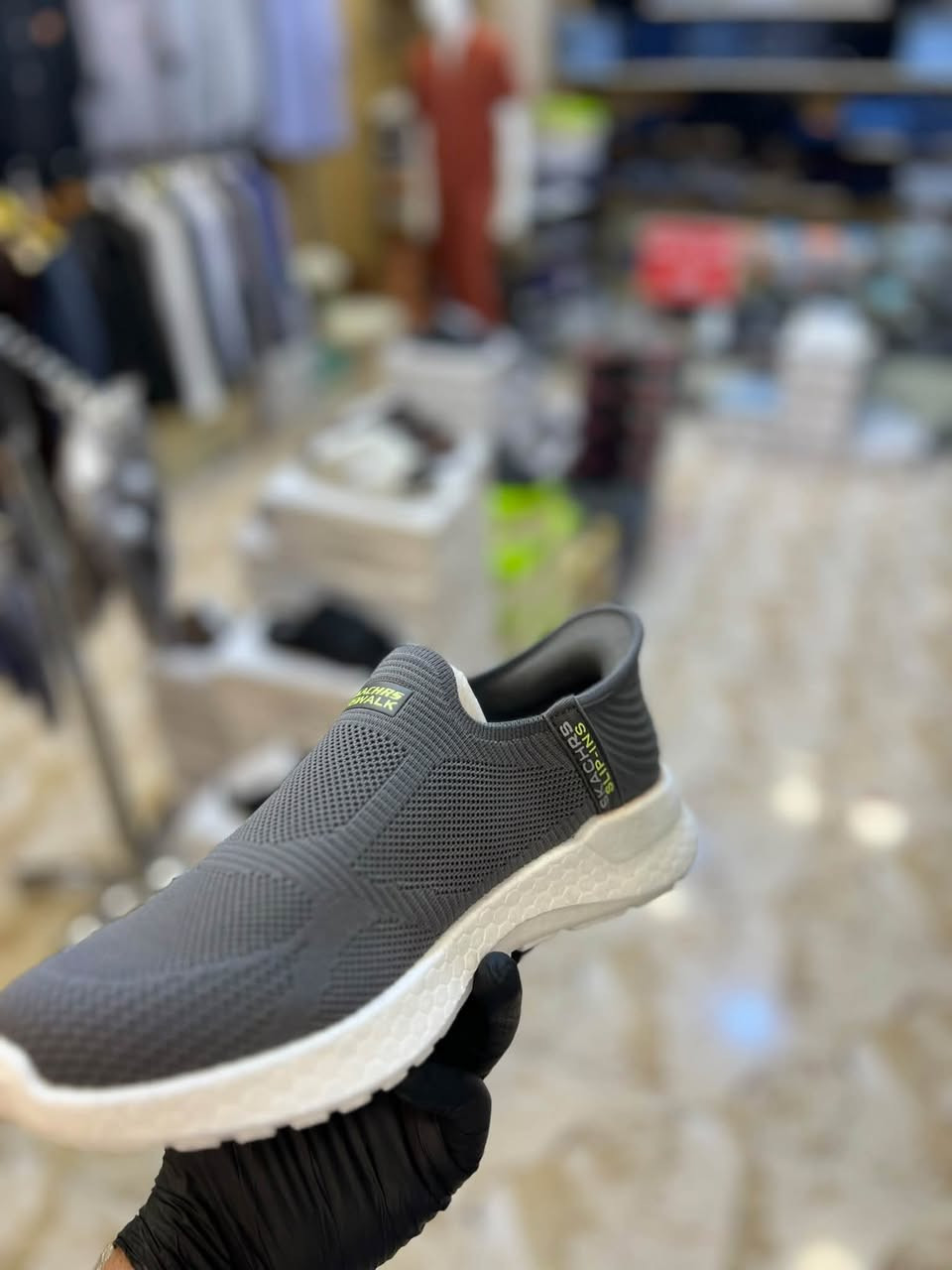🔥 خطوتك تبدأ من اختيارك! 🔥

أحدث موديلات الأحذية الرجالية وصلت إلى أزياء الريان 👞✨
تصاميم مرتبة، راحة وأناقة بكل خطوة، وموديلات تناسب ذوقك اليومي والرسمي.
القياسات 40.41.42.43.44.45
للطلب مراسلة الصفحه او من خلال تطبيق wa.me/9647808513648 
تتوفر خدمة توصيل 

📍 الموقع: الأنبار – راوه الجديدة
#أزياء_الريان #أحذية_رجالية #أحذية #عروض #تخفيضات #راوه #الأنبار

نص مكتوب في الصور:
- TY202606 黑色 BLACK 军灰色 AYMY GRAY 深灰色 DK GRAY
- NN19