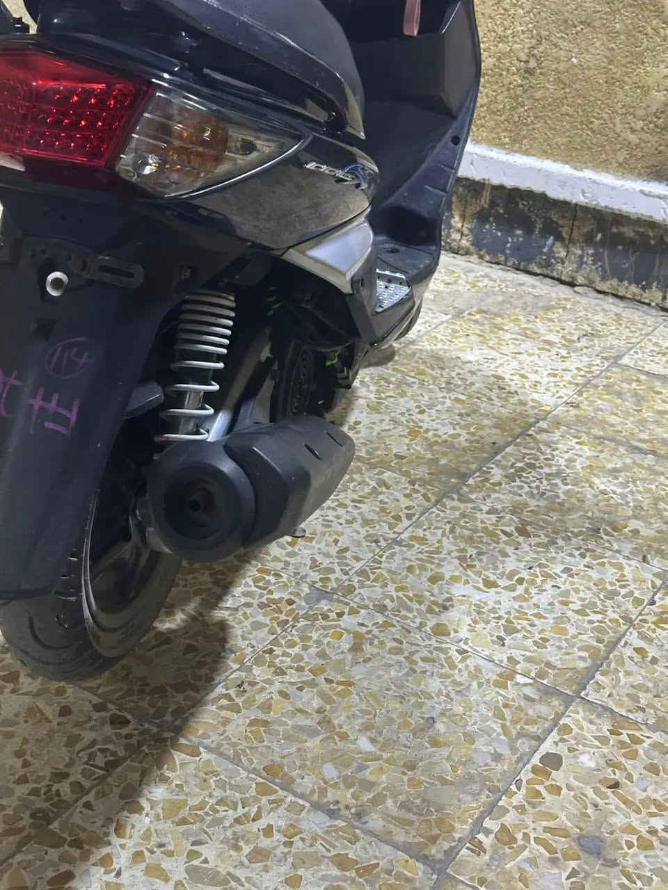 سكنس فحل • نظيفه • مكينه ما مفتوحه