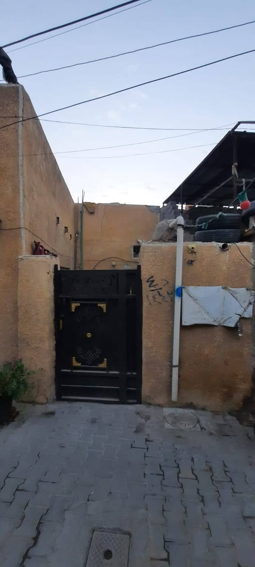 بيت • الغرير الشعب • ١٠٠م