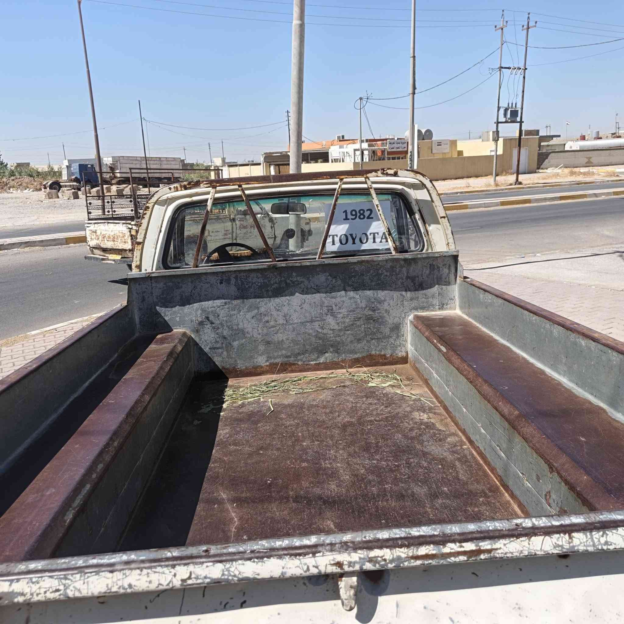 لبيع
بيكم 82 كير محرك شاصي كلو بل شرط تخم تاير حداديه رقم جديد سنويه 2031 شرط التحويل للتواصل ***********

***********
