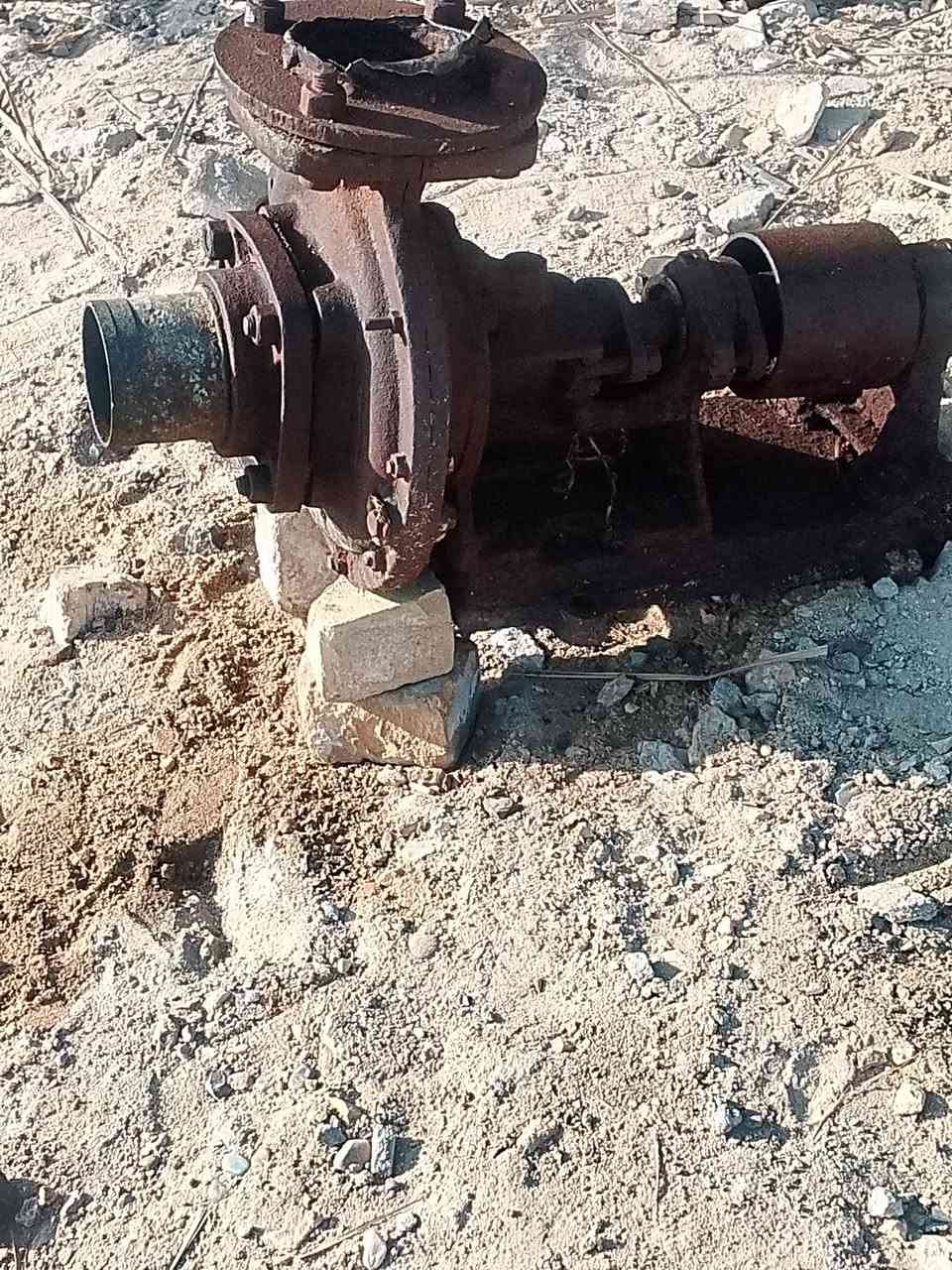 سلام عليكم ماطور ابو8البيع جديد بعد المطور شغال مع خنزيره مكان سماوه ***********
