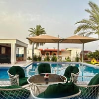 منتجع VIP • مسبحين • صلاح الدين بلد
