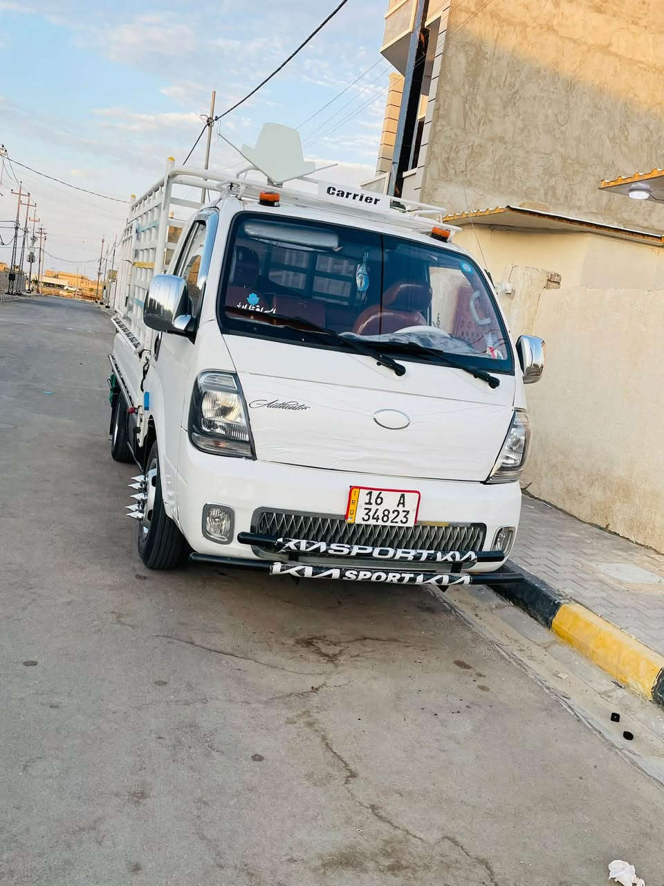 السلام عليكم كيا فحل موديل 21 سياره نضيفه وجاهزه ماناقصه برغي رقم قادسيه سنويه جديده ل31  ملاحضه السياره مبدل بنيد ودعاميه حادث استفسار ‭***********‬
