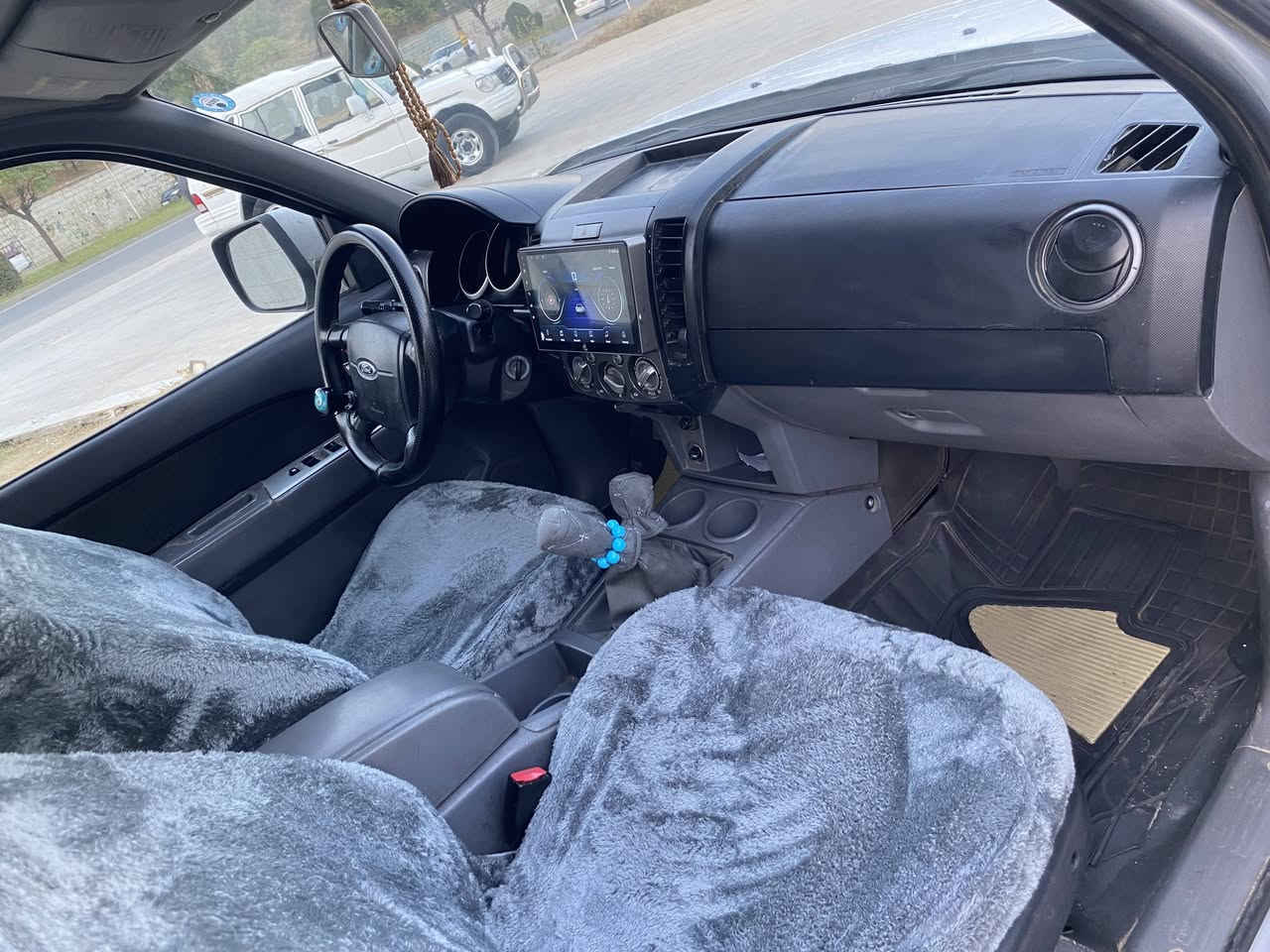 فورد رانجر • ٢٠١١ • رقم سليمانية