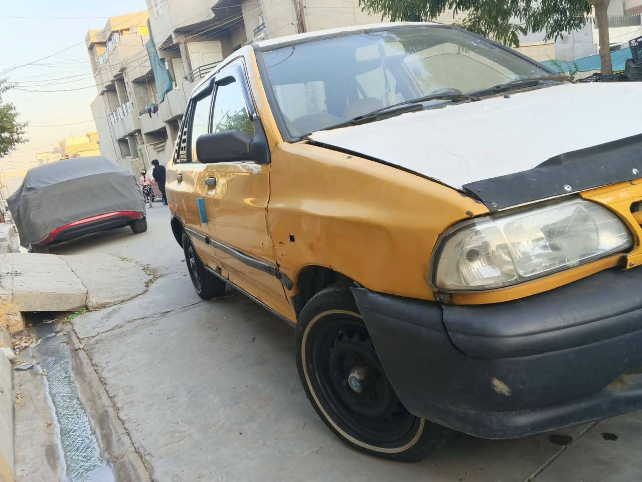 ملاحضه اخوان مكلف بنشر اني صاحب سياره رقمه موجد
سلام عليكم اخوان سايبه موديل 12 كير محرك كل عيب مابي صدر إمامي وخلفي ودرايم شفت كله جديد بيها بطاقه بانزين بس مال غير سياره وهم سايبه سنويه صاقطه منل 19 سنويته ضايعه  وبيها معامله بدل ضايع  معامله كاملة حتئ مال رقام سعرها 15 وبيها مجال كل عيب مابيها وكيل أول بكركوك  وصاحبه شرعي  هم موجد بغداد شرط تحويل ***********
