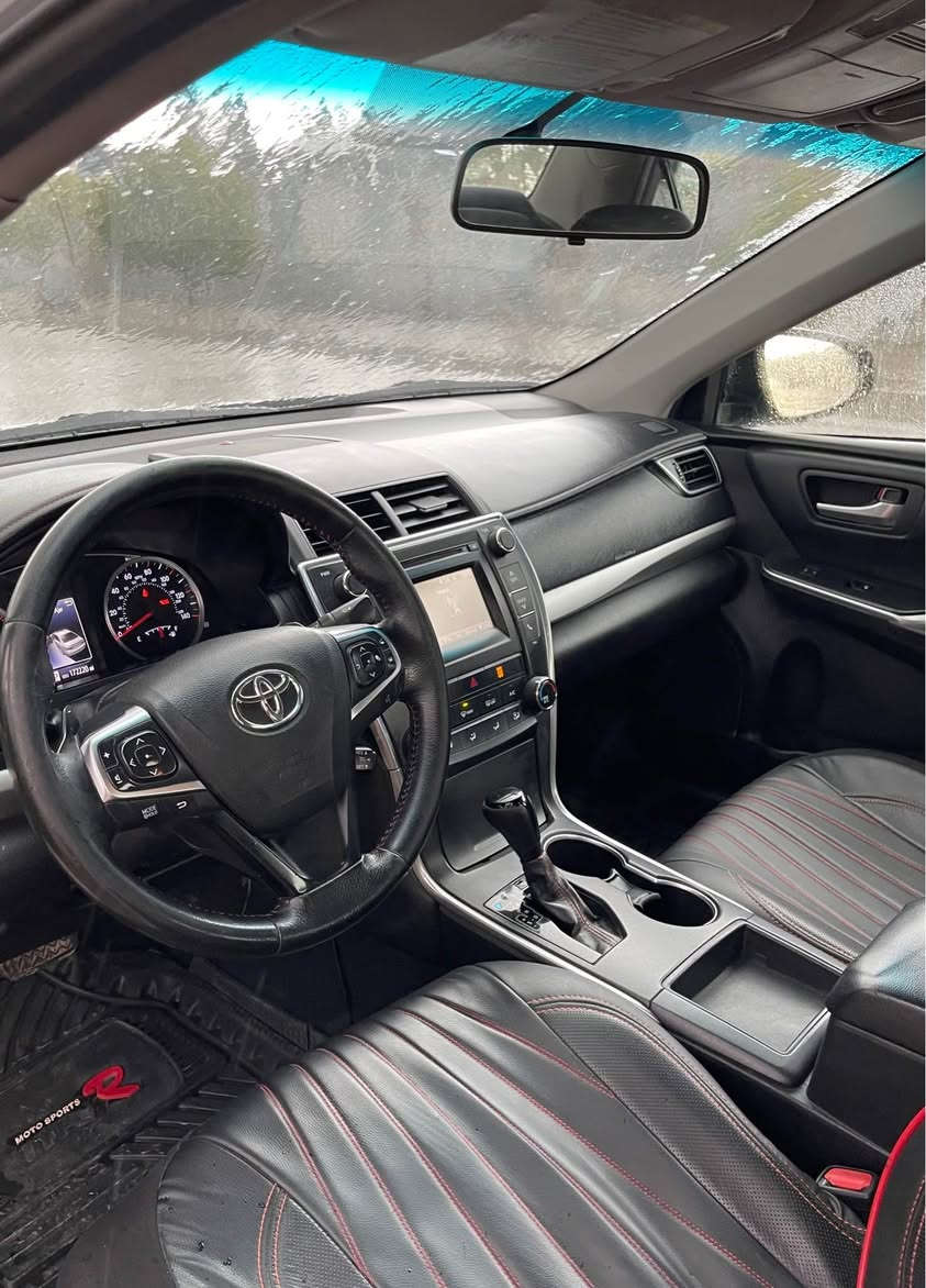 camry 2015 SE
كامري ٢٠١٥ se كلين تايتل بلا دعم و صبغ 
كوشن جلد سعر159 ورقة رقم موبايل*********** دهوك, العراق
