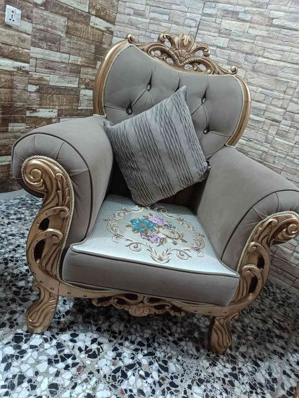 تخم تركي 10 مقاعد أخو الجديد خشب زان الأصلي المقعد وجهين المكان نجف كوفه ***********
