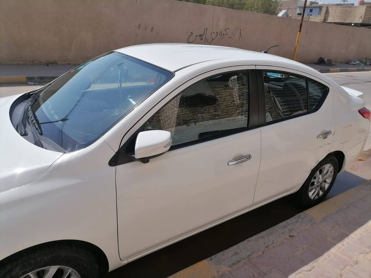 للبيع نيسان صني مصري
موديل 2023
ماشية (32000) كم
المواصفات 
تبريد قطعتين خير من الله 
كير ومكينة مكفولات
جام كهربائي (4)
مري شفت
يدات نيكل
كاميرا خلفية 
شاشة ذكية 
رقم بغداد 

الاضرار 
صبغ بنيد گد (5) اصابع 
صبغ البابتين الخلفي والجاملغ شي قليل 
السعر (11000) دولار 
الرقم ***********
