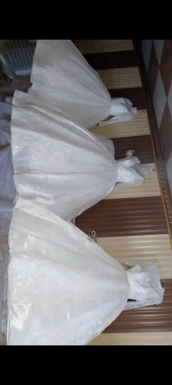 قريه العوسجه • فساتين أعراس • مطلوب عاملات