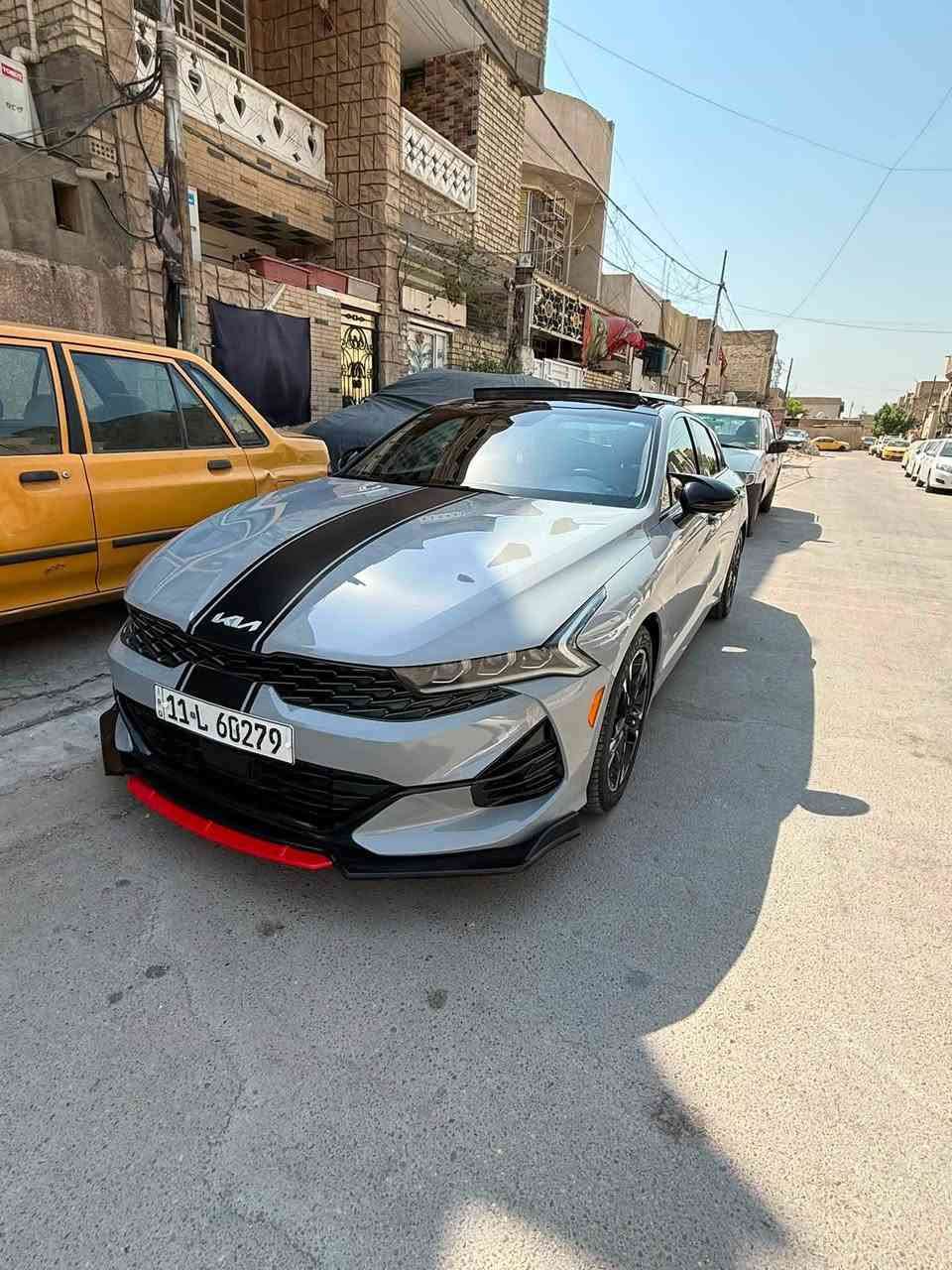 السلام عليكم

للبيع سياره K5 موديل 2023 كلين تايتل بيه تخريب جام كفاله عامه سياره فول مواصفات واحد ع واحد

بصمه

فتحه بانوراما

تشغيل عن بعد

لد امامي 

لدخلفي

3 عدسات زنون 

توقف ذاتي 

تحديد مسار

3انظمه قياده

داخل لونين احمر مرغوب

محرك 1600 تيربو كير ومحرك بالكارتون

دواخل لد ملون اصلي سستم كامل

كامره دواره وشاشه اصليه 

تخم تاير جديد

باتري جديد

ستيرنD

سياره جديده لوكك بالكارتون وصور تحكم وسونار موجود وصور حادث سياره ماشيه 24 ميل سياره رقم بغداد دولي سياره كامله ربع متصرف عليه 

اي ستفسار ت*********** حيدر
