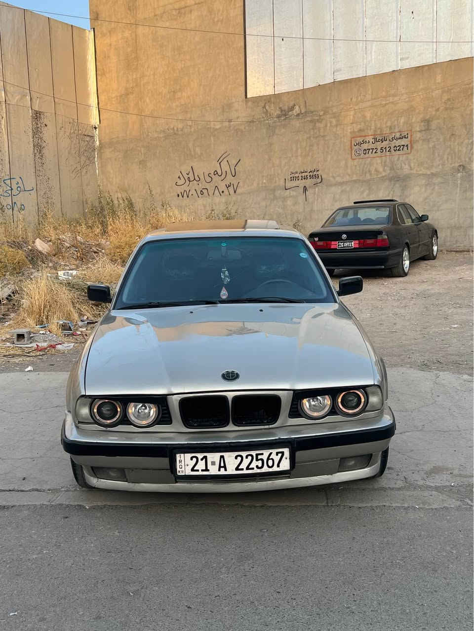 Bmw1990 فوول
520i گێڕ عادی
 ٤جام کارەبا
 سلاید
 کوشن جلد
 ناو فۆرمیکا
 کوشن m 
 سوکان m 
دەعامیm 
سەنەوی بەناوی خۆمەوە بەیانی مۆرت بۆ ئەکەم
 سعری ٥٣$ مەعامەلەی برایانەش
 ***********
 لە سلێمانیم السليمانية, العراق
