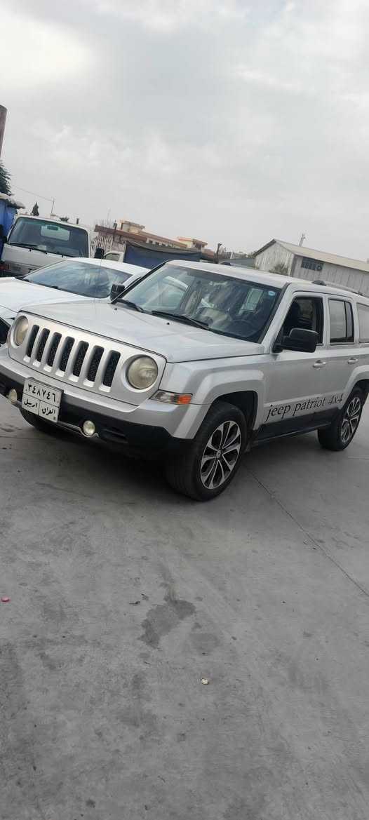 جێب پاتریۆت ٢٠١٢ دەبڵ ئەکسل سەیارەکە جایزە بێکێشەیە ڕەسمی سۆنەریم داناوە لەسلێمانیم *********** نرخ٩٥ گەڵاو معامەلە السليمانية, العراق

