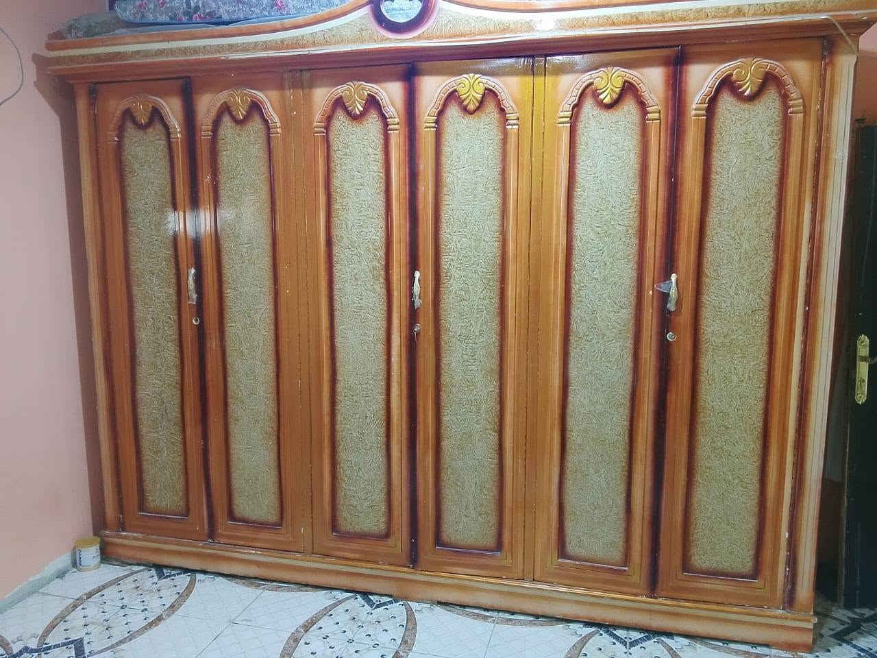 غرفه للبيع السعر 400 البصره مكلف بالنشر ***********
