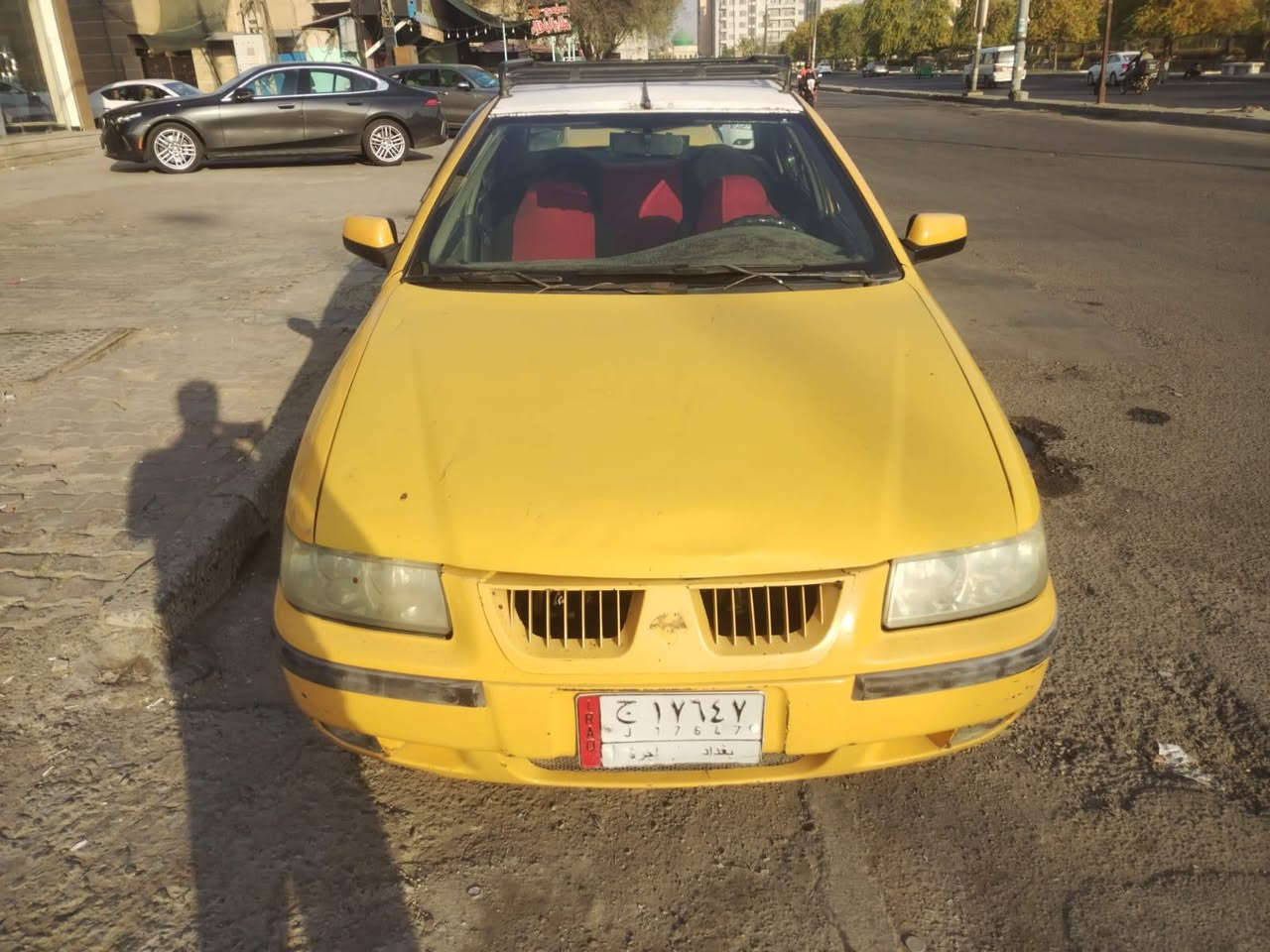 سلام عليكم سمند للبيع
مكينه كير تبريد خير من الله 
بيهه جاملغ 
 والبنيه طاير 
السياره جاهزه من كلشي السعر 27 وبيهه مجال حك جيتك
***********
