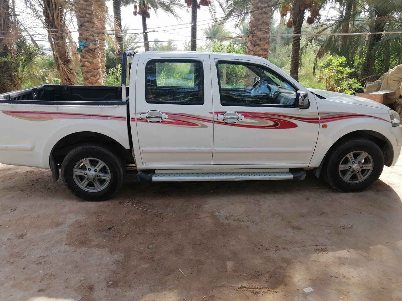 كريت ويل موديل 2018
جديده السياره استخدام شخصي مكفوله من كلشي 
لا حادث ولا خياس ارقامه انگليزي بالمرور 
تحويل ثاني يوم مكانه كربلاء المعهد التقني 
***********
