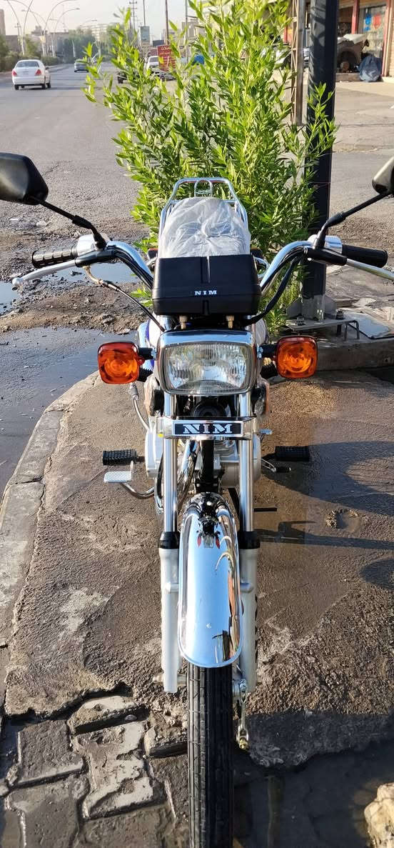 775 بی مجال
***********
