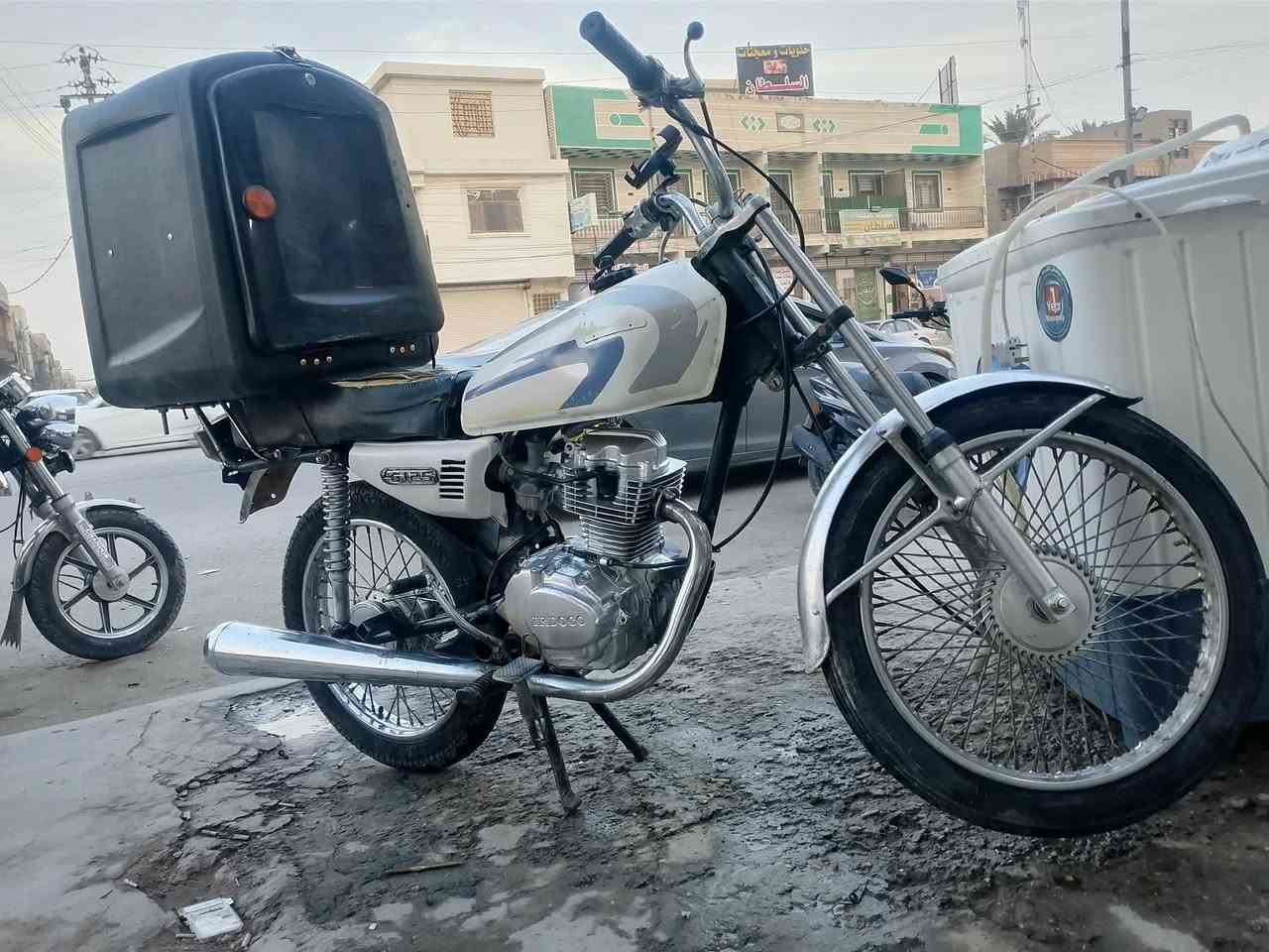 موديل ١٩ • مكينة خيط • يحتاج بطارية