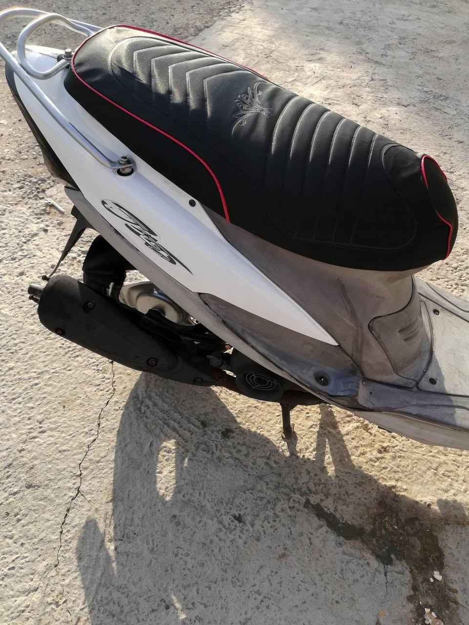 يللبيع دراجه ماكس منغولي دراجه نضيفه وتخبل شلعه ومعدل تشك الكاع سعره 700 وبيه مجال لشراي العنوان الأمين الثانيه رقم الهاتف ***********
