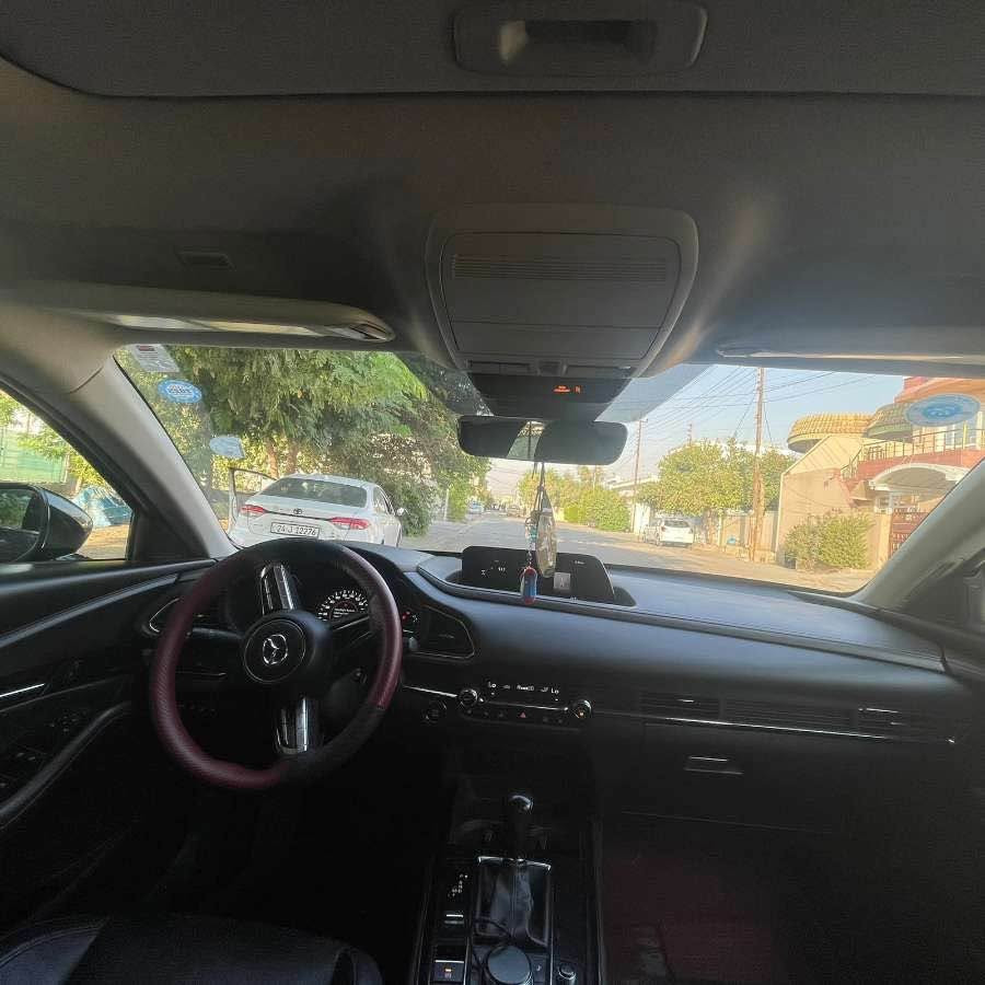 ⚜️Mazda ياباني CX-30 2022 premium ⚜️
يعني فول فول مواصفات
*قوة محرك ٢٥٠٠ سيسي توبرو 
سقف سلايد
٢٥١ هورس باور يعني طيارة
نظام سبورت 
دفع رباعي
مرايات كهربائي مع بك يتحرك
لايتات اوتو
كشن هيتر
كشن كهربائي وخزن
+ عدسات زينون ليزري بلادي 
لايت تفاعلي مع الستيرن
ردادر امامي + جانبي + خلفي 360
نظام تحذير مغادرة المسار 
نظام توقف
مفاجأة عند الطوارئ
نظام تثيت السرعة مع الرادار 
نظام النقطة العمياء 
عداد اللكتروني 
ماسحات اوتو تفاعلية مع المطر 
سماعة مع دمام Bose 12 سستم صوت شركة 
شاشة كبيرة تدعم ( ابل كار بلي و اندرويد اوتو ) 
داتاشو 
تحكم مقود جهتين 
مقاعد جلد 
فتحة سقف + صندوق كهربائي
سكان هيتر 
فتحة اكزوز ثنائية 
دخول ذكي للسيارة 
اشارة جانبية بالمري 
بطارية + تخم تاير جديد
تحكم مقود جهتين 
مقاعد جلد 
* فتحة سقف + صندوق كهربائي
سكان هيتر 
فتحة اكزوز ثنائية 
دخول ذكي للسيارة 
اشارة جانبية بالمري 
بطارية + تخم تاير جديد 
تبريد مركزي بيانو 
تبريد قطعتين
هاند بريك كهربائي 
نظام اوتو هولد ( يفيدك بالازدحام) 
3MVDMBDY4NM441313
سيارة بدون ايرباك يعني ايرباك ما طاك بلادي نص بونيد صبغ + باب سائق صبغ سيارة ماشية 45 مايل
❗️مكلف بالنشر رقم صاحب السيارة

*********** كركوك, العراق
